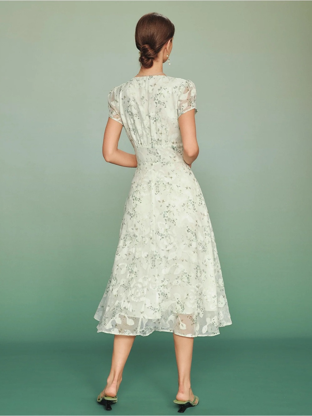 Rihoas Green Puffed Sleeve Floral Tunic Midi Dress - Picture 7 of 8